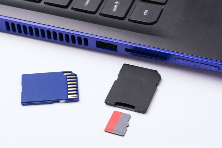  Foto - Sd Card Laptop